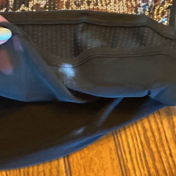 NWT Nygard shell . Size small . - Picture 10 of 10